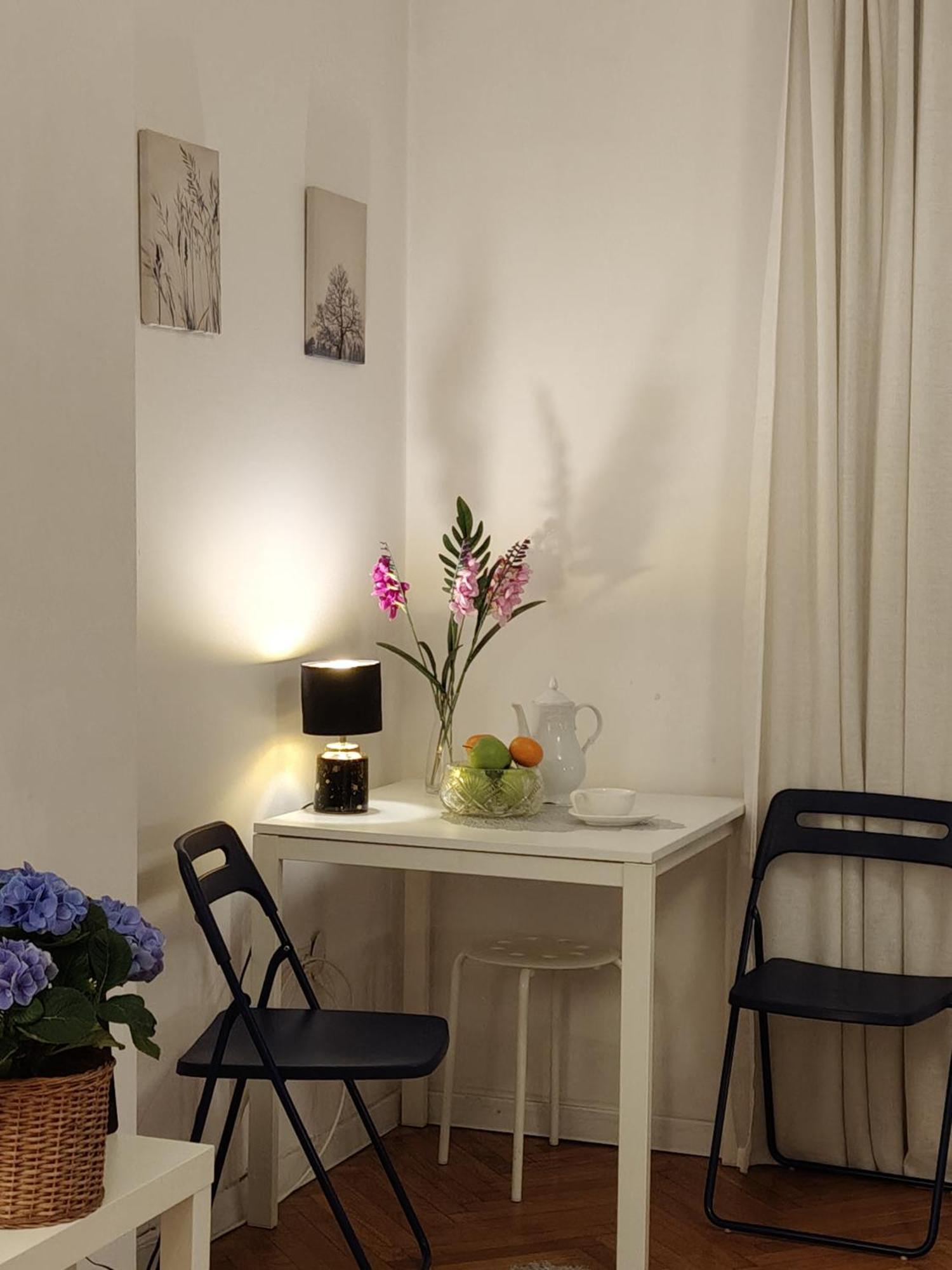 Central Studio Apartments Варшава Экстерьер фото